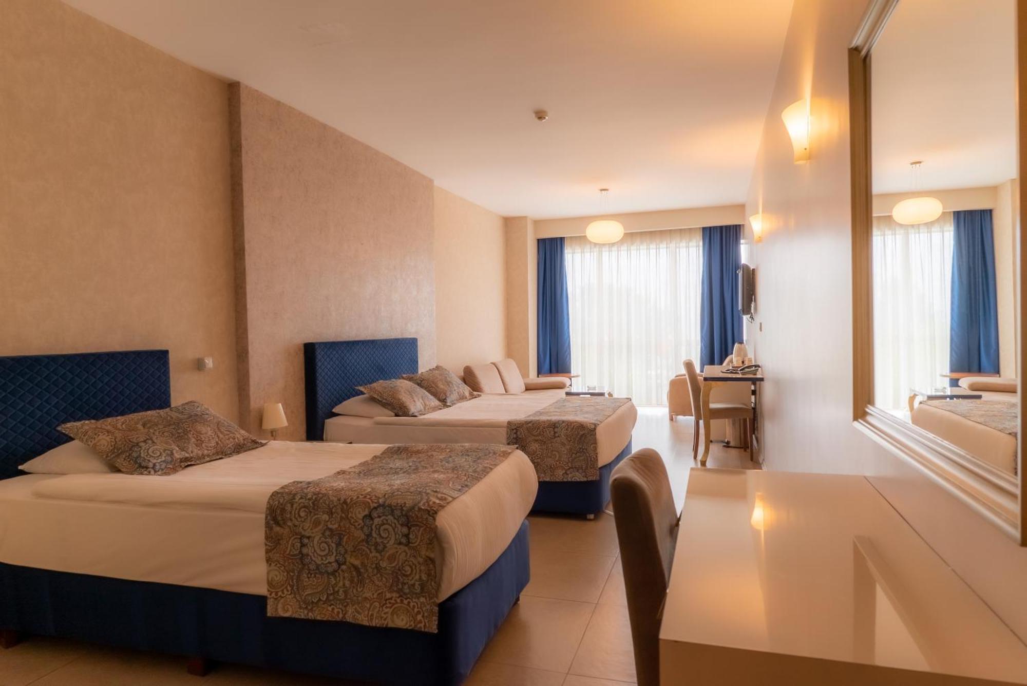 Grand Karot Hotel Γιάλοβα Εξωτερικό φωτογραφία