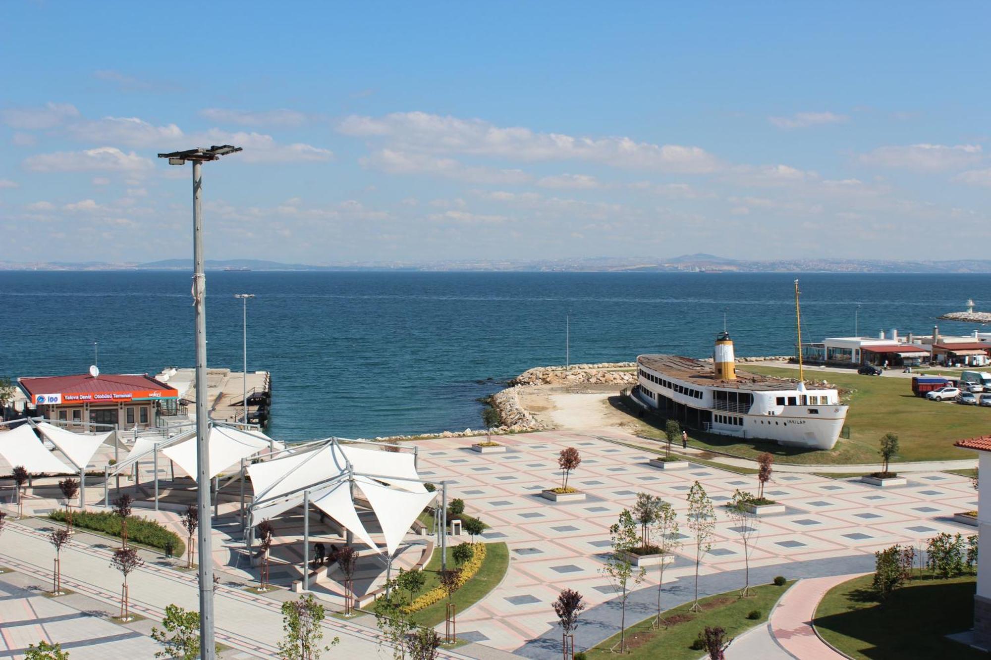 Grand Karot Hotel Γιάλοβα Εξωτερικό φωτογραφία