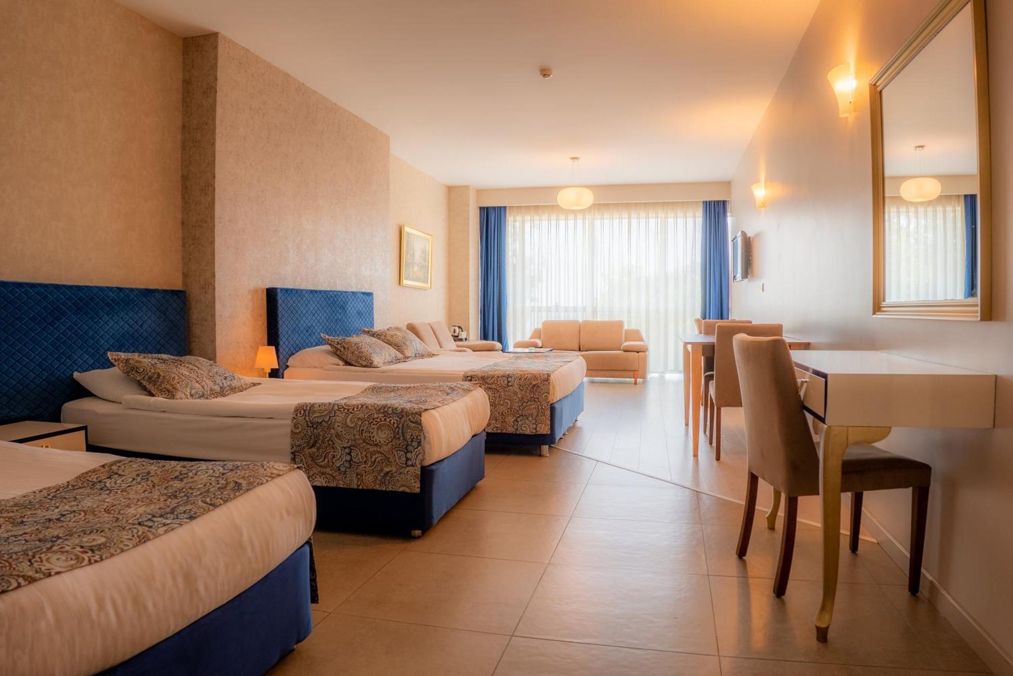 Grand Karot Hotel Γιάλοβα Εξωτερικό φωτογραφία