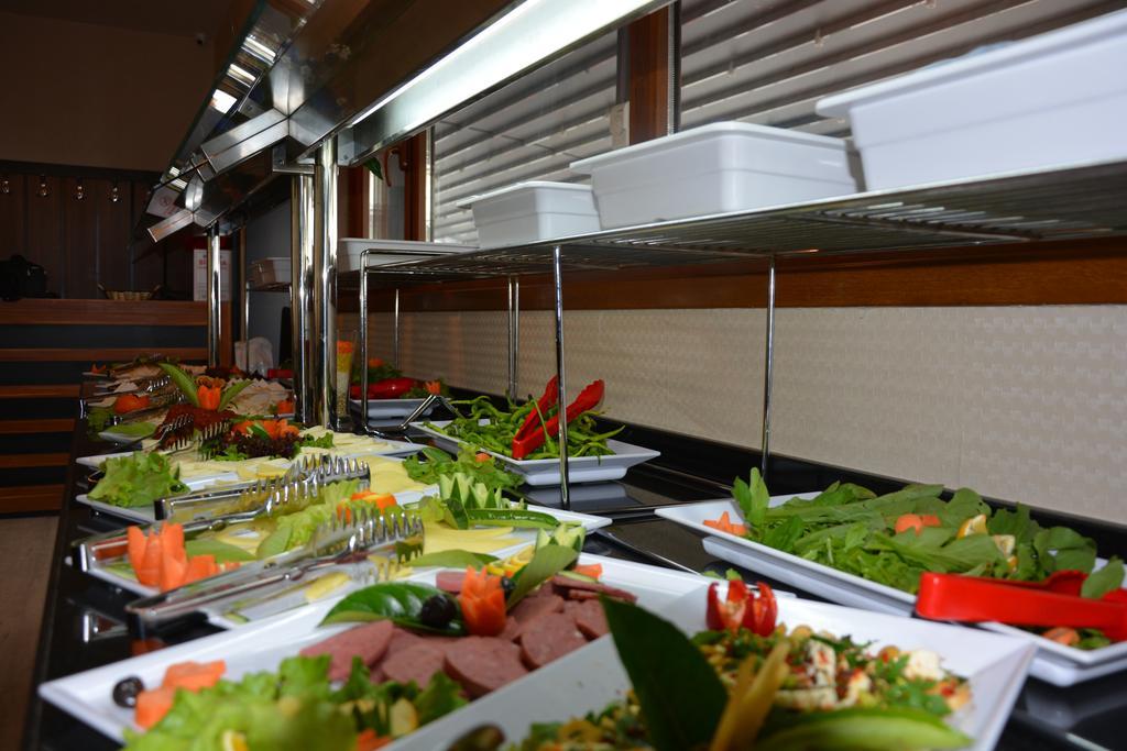 Grand Karot Hotel Γιάλοβα Εξωτερικό φωτογραφία
